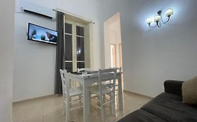 Central Station Apartments Holidays